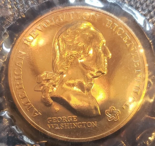 1972 American Revolution Bicentennial Commemorative Medal - Image 2 of 4