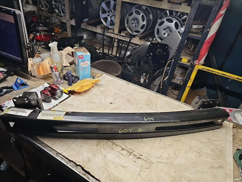 Dodge Intrepid 1993-1997 *nuevo* montaje parachoques refuerzo delantero id-4805067ab Foto 2 de 4