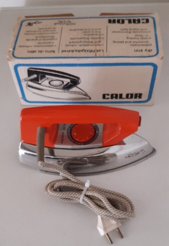 Fer à Repasser Vintage CALOR 1202 – Occasion Fonctionnel – Objet Déco Rétro