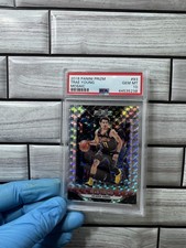 Panini 2018-19 Prizm Mosaic Trae Young Atlanta Hawks #93 RC PSA 10