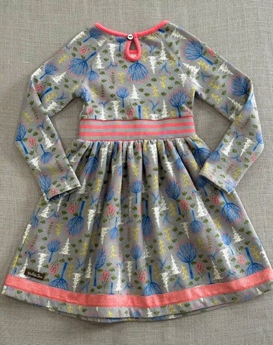 Matilda Jane Around Town Make Believe Girl Dress/Sweatshirt, Size 6 - Picture 8 of 13