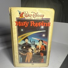 Mary Poppins (1964) VHS - Walt Disney Home Video Early White Clamshell 1984