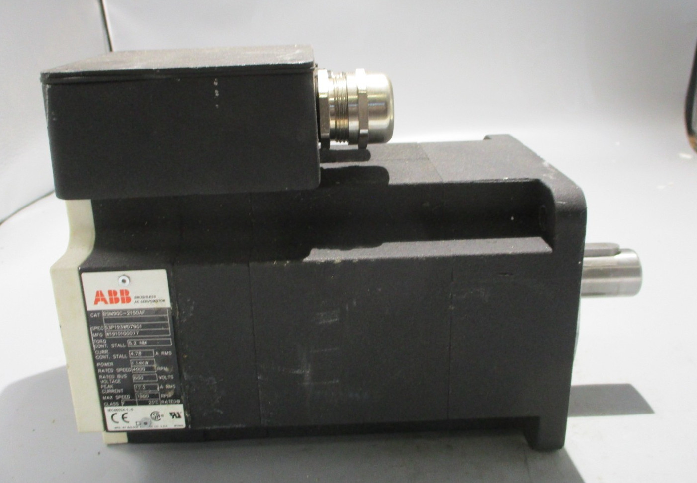 NEW ABB BSM90C-2150AF SERVO MOTOR