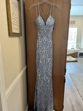 NWT Windsor Bethanie Formal Sequin V-Neck Mermaid Dress Light Blue XS