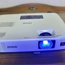 Epson EB-1720 Portable 3000 Lumens LCD Projector with Bag