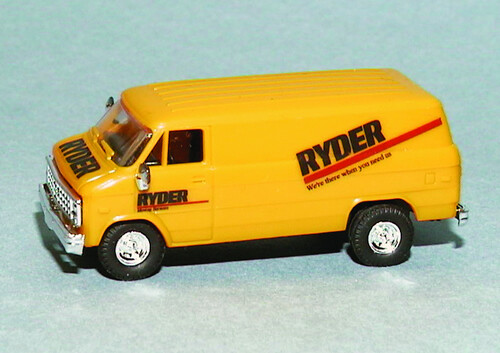 Trident 1/87 HO Scale RYDER Chevrolet Chevy Rental Utility Truck
