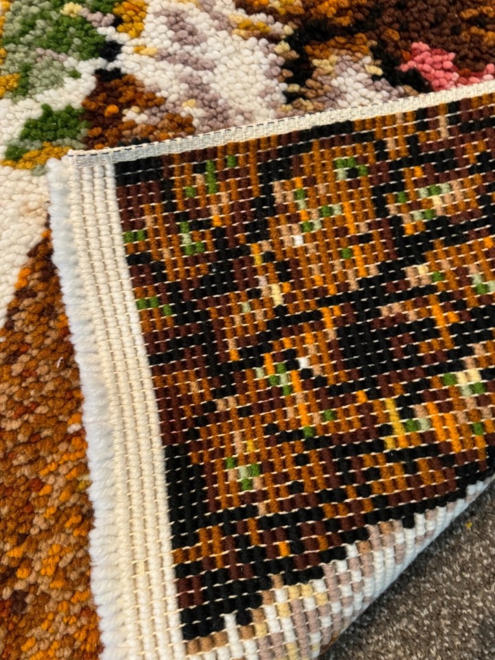 Leopard Latch Hook Tapestry Rug/Wall Hanging 3'5 1/2