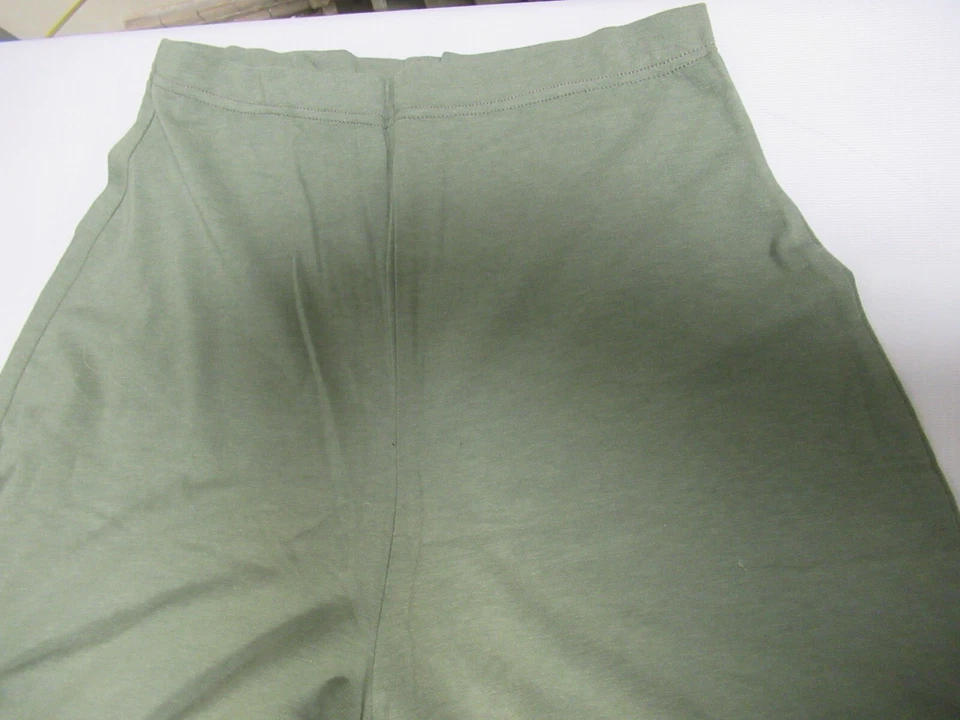 Lilith Women's Olive Green Crop Pull On Pants Wide Leg size M France - Image 2 of 4