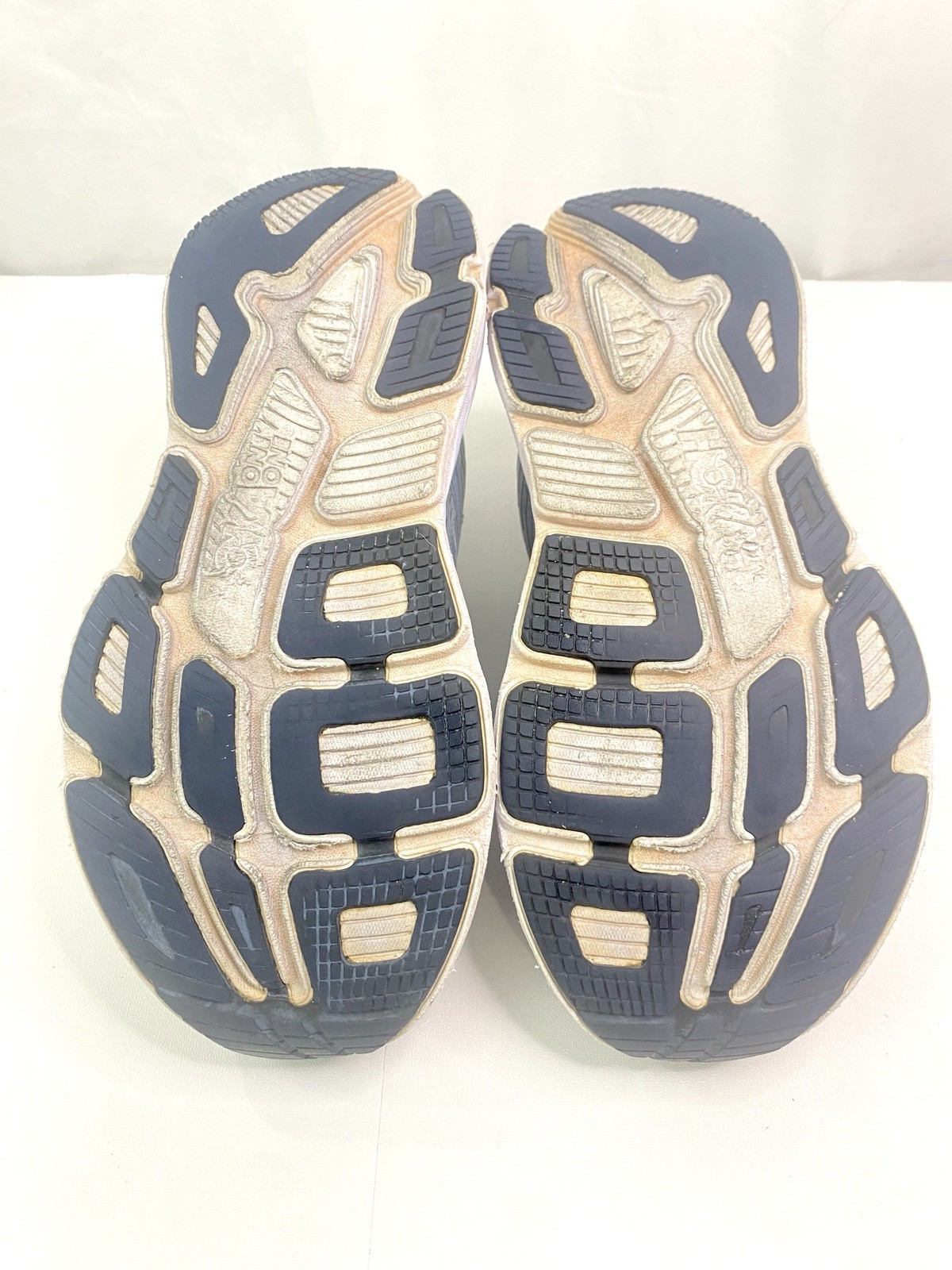 HOKA ONE Womens Size 8 Wide Blue Orange Bondi 7 Running Shoes Sneaker Cushioned thumbnail 8