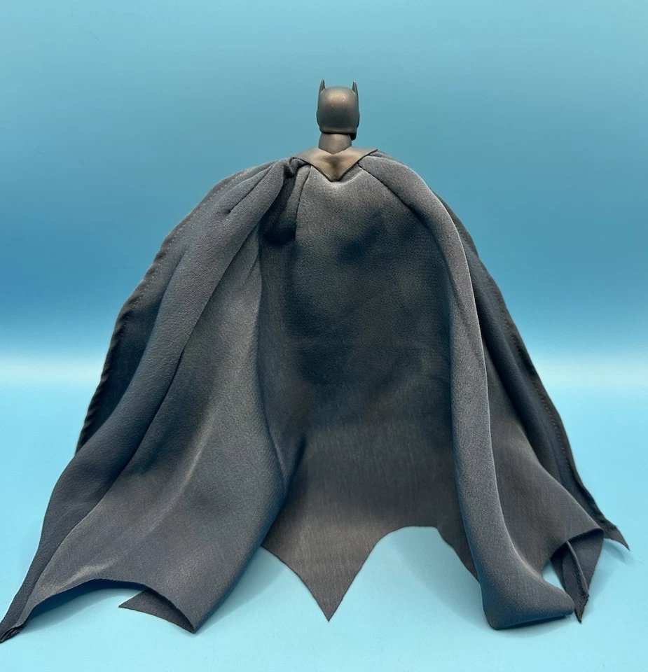 MAFEX 蝙蝠侠:嘘蓝色 105 号可动人偶不完整快速发货!!! — 第 4/4 张图片