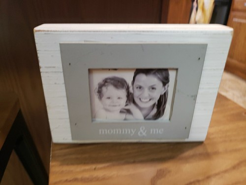 Mud Pie Set Of 2 Wooden Farmhouse White Wash Picture Frame Mommy/Daddy & Me EUC - Picture 4 of 13