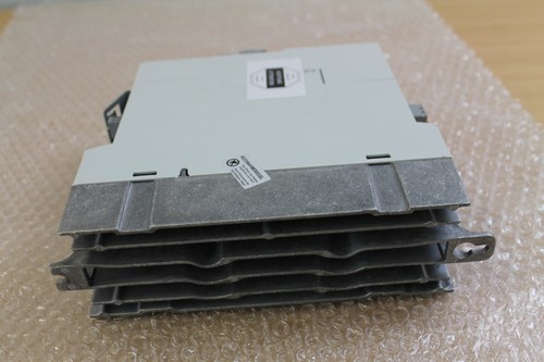 Lenze 8400 TopLine C E84AVTCE5512SX0 0,55 KW Frequenzumrichter - Bild 4 von 4