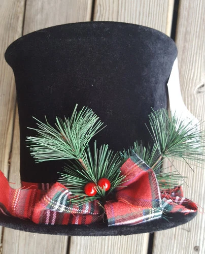 Christmas tree 2024 with top hat