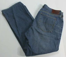 Tommy Bahama Standard Bootcut Mens Medium Jeans Size 38 x 31 (Tagged as 38x32)