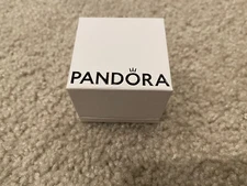 New Style 2021 Authentic Pandora White & Pink Charm Or Ring Small Gift Box.