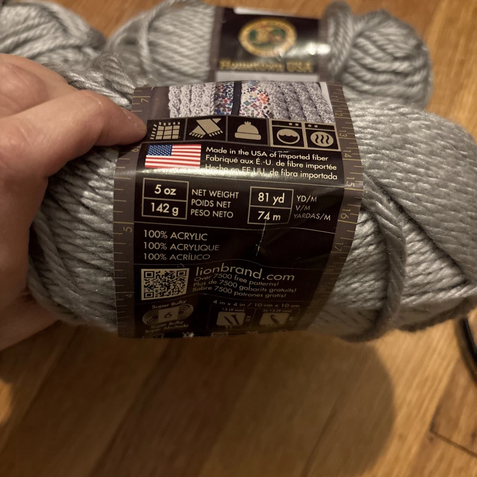 Lote De 4 Hilos Marca León Ciudad Natal EE. UU. Dallas Gris 5 OZ Madejas Super Voluminosas 6 Foto 3 de 4