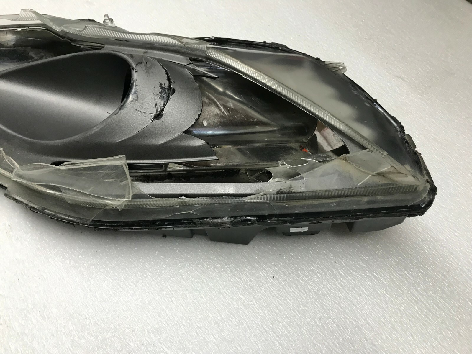 MCLAREN MP4-12C DRIVER LEFT LH SIDE HEADLIGHT XENON BALLAST OEM