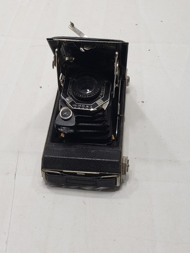 Vintage Eastman Kodak Six-16 Folding Film Camera Black USA Made For Parts - Picture 7 of 8