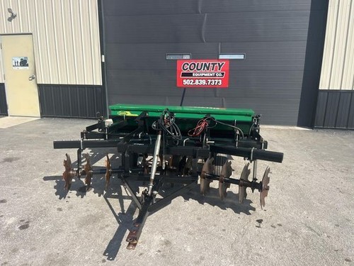GANDY SPRED AND TILL FOOD PLOT SEEDER Food Plot Seeder
