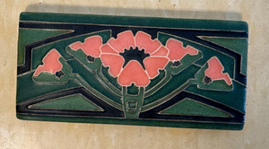 Motawi Tileworks Art Deco Poppy Border Tile pink and green