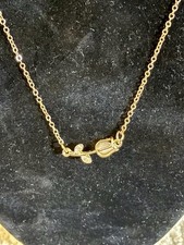 Gold Tone Tulip Flowers Necklace