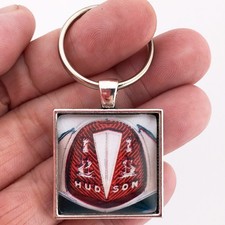 Antique 1950's Hudson Hood Ornament Emblem Badge Hornet Logo Keychain