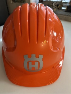 HUSQVARNA FUNCTIONAL FOREST HARD HELMET   (ONLY 1 Ear Muff) Unused h29@
