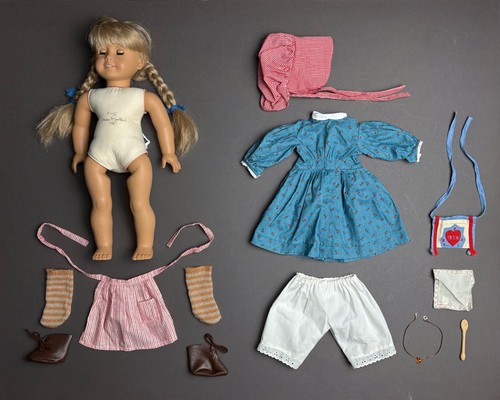 1987 SIGNIERTE Kirsten American Girl Puppe und viel Zubehör Weihnachten, Winter