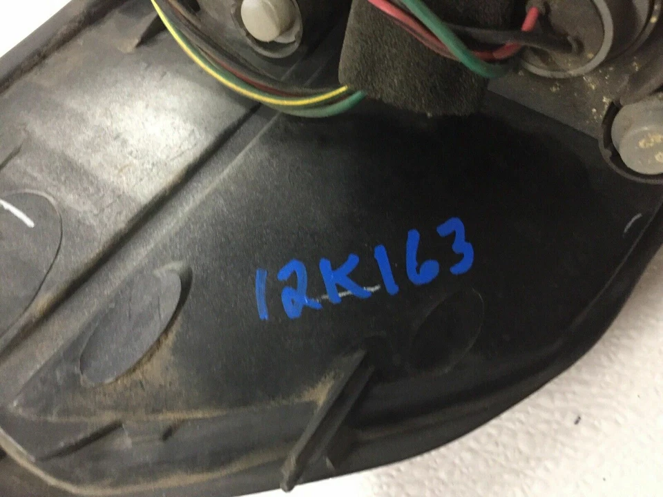 99 00 01 honda odyssey luz trasera conductor izquierdo lámpara trasera CHIPPED Foto 4 de 4