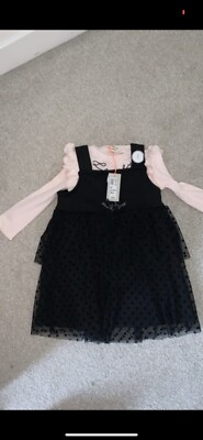 Nagelneues Kleinkind RI Kleid 