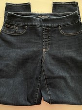 Chico  s Jeans Women  s Size 6 0.5R Pull On Jegging Ankle Mid Rise Stretch Denim