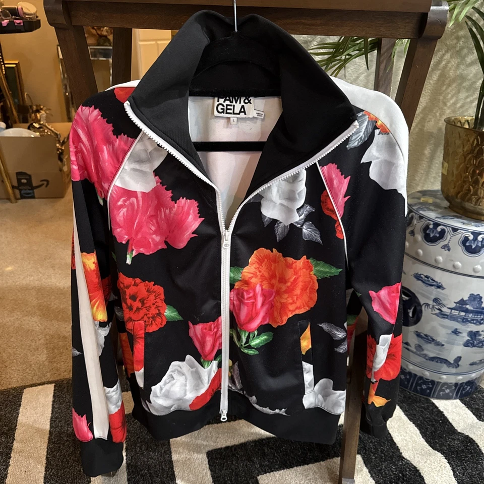 Chaqueta deportiva con estampado floral Pam & Gala talla L ~ ¡Agotada en Neiman Marcus! Foto 2 de 4