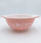 Vintage PYREX Pink Gooseberry Cinderella Mixing Bowl #442 1-1/2Qt 💥EUC