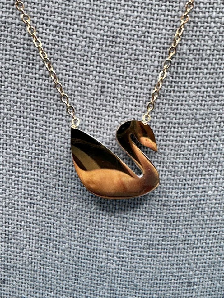 Swarovski Necklace Pendant Clear Crystal Swan Charm Gold Tone Hang Tag - Image 3 of 4