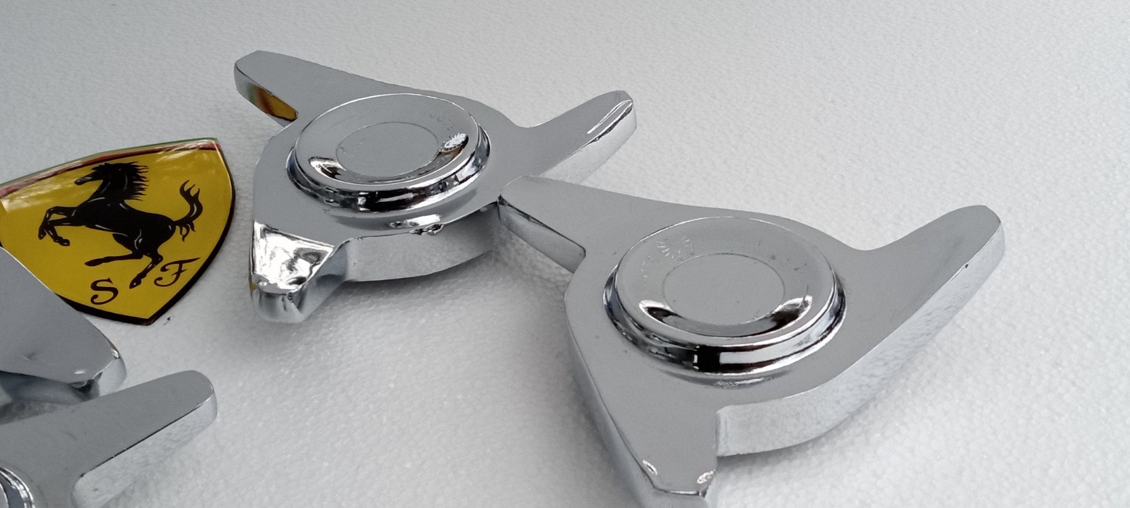 Ferrari Boranni Wheel Knock Off Nuts_Curved Ears_32 Rudge_275 GTS_GTB/4_330_365