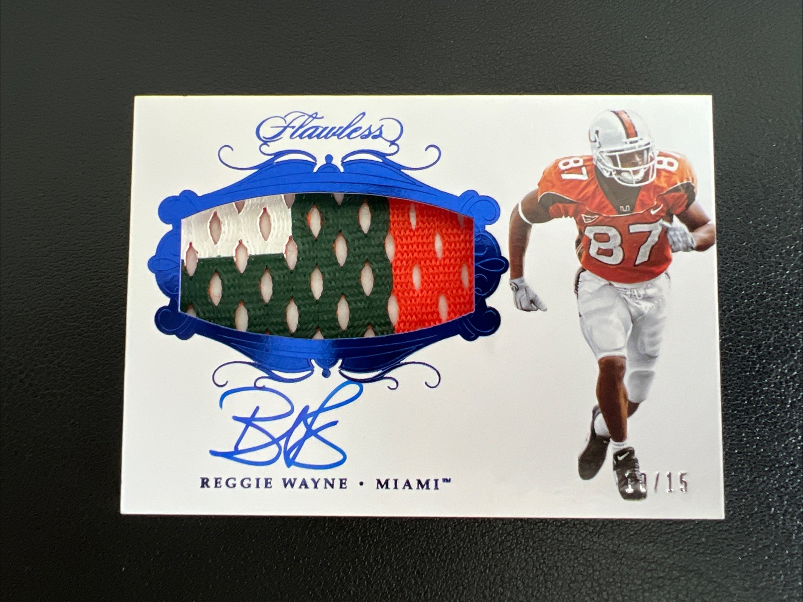 2018 Panini Flawless Sapphire Reggie Wayne Game Used Patch AUTO /15