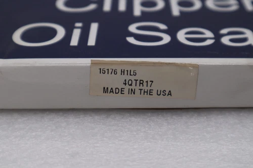 NEW PARKER 15176 H1L5 4QTR17 CLIPPER OIL SEAL STOCK 3776A