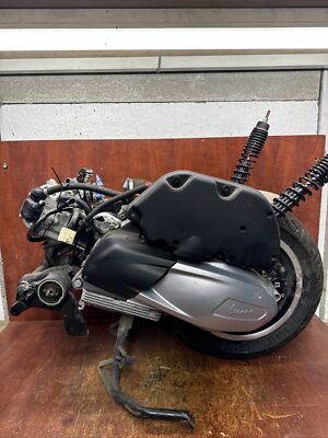 2023 Piaggio Vespa GTS 300 HPE Complete Engine Motor 1095