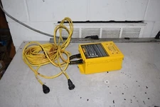 Dolan Jenner Safe Scan SS930-11010 Light Curtain Controller