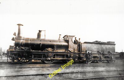 Eisenbahn Foto Midland Railway 0-6-0 Außenrahmen Nr: 275 unbekannter Schuppen um 1890