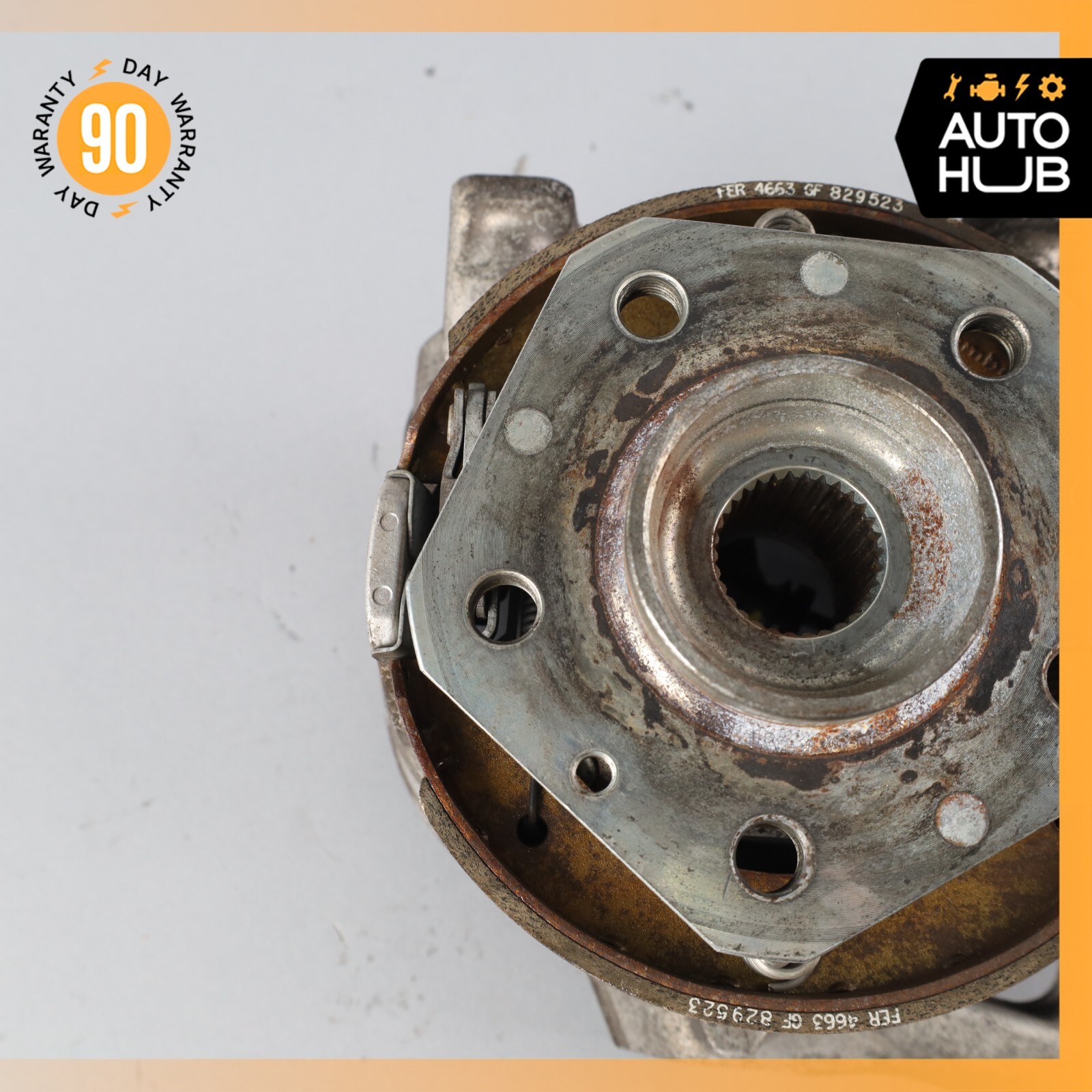 11-19 Maserati GranTurismo S M145 Rear Right Side Spindle Knuckle Hub OEM 33k