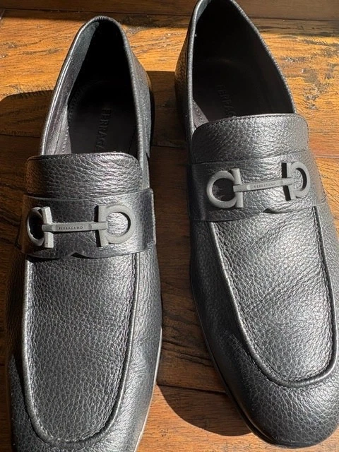 Ferragamo — Ferragamo "touch" Loafers in black