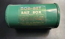 Vintage Bob-Bet “Just Half a Turn” Bait Box – Frabill Mfg. Co. Milwaukee, WI