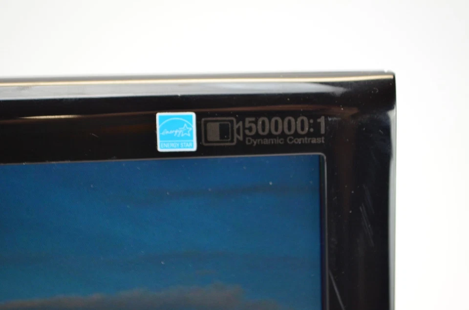 Монитор SAMSUNG Syncmaster 2233SW 1920 x 1080 22 дюйма VGA/DVI - Изображение 2 из 4