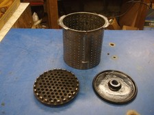 ENTERPRISE 2 QT BASKET STRAINER  SMALL PLATE SAUSAGE STUFFER LARD WINE PRESS