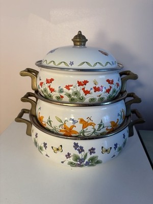 Vintage 3 Piece Windemere Garden Dutch oven set