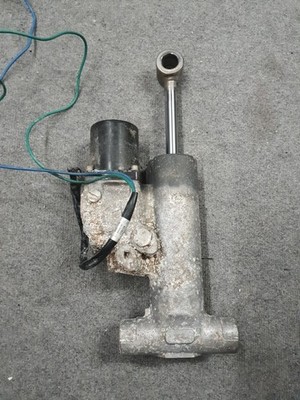 Powertrimm EVINRUDE E-Tec 75 Bis 115 PS, Trimmzylinder E-Tec 5008949, 5007776