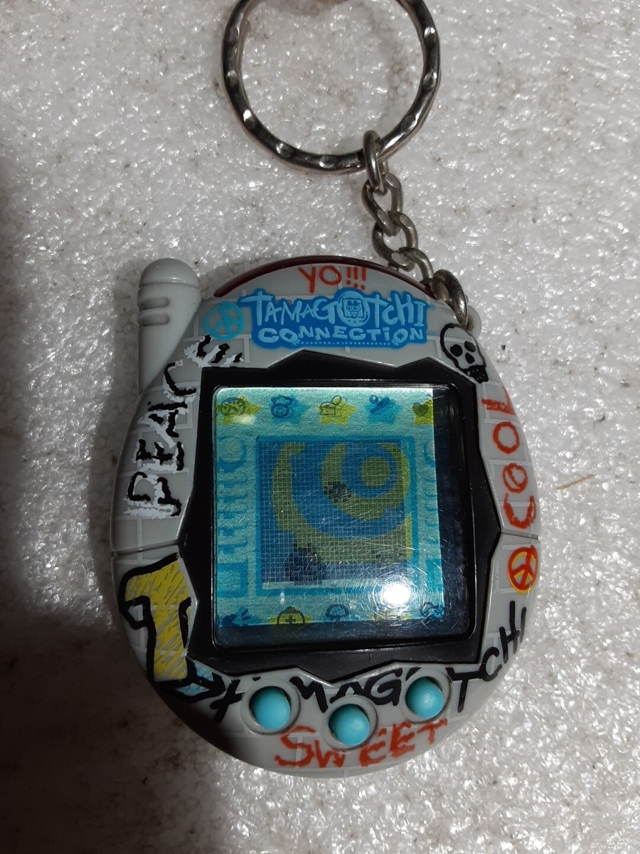 Tamagotchi Connection V3 Graffiti Bandai Wiz 2004 | eBay Tamagotchi Connection V3 Graffiti Bandai Wiz 2004 | eBay