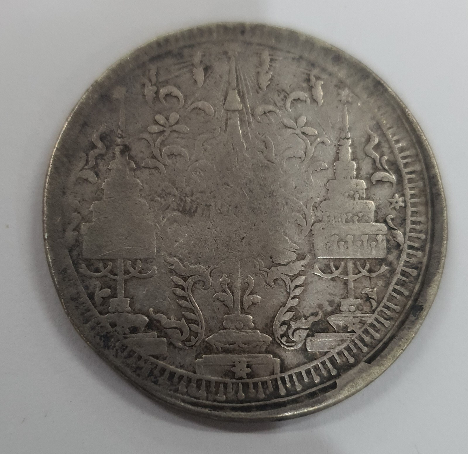 Picture 1 of 4