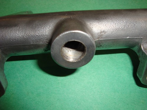 (8000) XL Jaguar 3.8 MK10 Air Balance Pipe C18978 - Picture 8 of 10